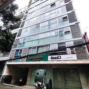Shophouse Chân đế 2 Tầng Diện Tích 200m2 - Giá 20 Triệu/ Tháng
