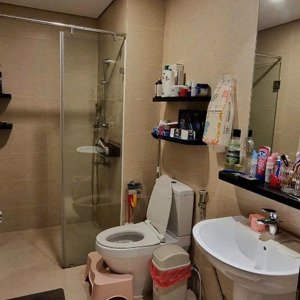 cập nhật rổ hàng 5 căn sunview 1 &2.đã có sổ hồng , giá 2,1 tỷ . lh: 0945 234 008