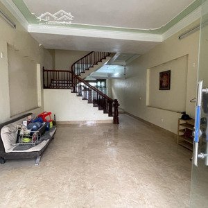 Cho Thuê Nhà Riêng Lam Hạ, Phủ Lý 3 Tầng, 3 Phòng Ngủ, Vskk, Nhà Mới Hiện đại. Cách Go Hà Nam 300m