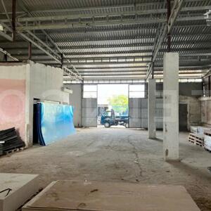Cho thuê kho xưởng 330m² mặt tiền ngang 15m thuộc P. Hưng Lợi, Q. Ninh Kiều, TP. Cần Thơ, thuê 15 triệu/ tháng