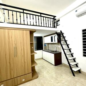 Bán Tòa CCMN Yên Xá, DT 45m2 7 Tầng Thang Máy 12pkk Doanh Thu 580tr.năm Giá Bán 11,9 Tỷ LH 0942.193.386