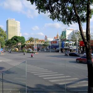 Cho thuê nhà mặt tiền đường nguyễn thái học, cách đại lộ hòa bình 80m