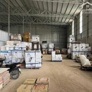  CHO THUÊ NHÀ KHO 680M2, SẴN ĐIỆN 3 PHA, GIÁ 30 TRIỆU, GẦN TTTP! 