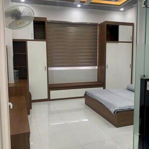 Cho thuê nhà hẻm hoàng văn thụ, đầy đủ nội thất