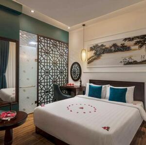 CHO THUÊ KHÁCH SẠN NGAY QUẢNG TRƯỜNG SÔNG HOÀI - HỘI AN