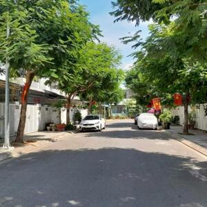 CHO THUÊ CĂN NHÀ 3 PHÒNG NGỦ TRONG KHU ĐÔ THỊ VSIP - LH 034 846 8889
