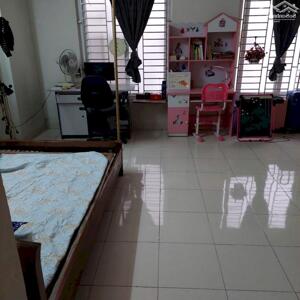 cho thuê nhà riêng ngõ 317 Trung Văn, 4 tầng, 3 phòng ngủ, 9.5 triệu đủ đồ