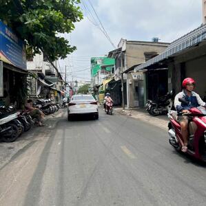 Bán đất hẻm xe hơi, ngay Tỉnh Lộ 10, giáp khu Tên Lửa Bình Tân, (4.8 x14m), nhỉnh 4 tỷ