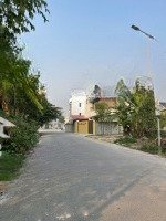 bán lô đất gần trường mầm non khúc xuyên 93m2 giá chỉ hơn 5 tỷ