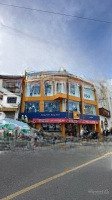 cho thuê toà nhà: ngay mặt tiền phường 2
