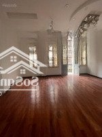 cho thuê nhà riêng 50mx 4 tầng ngõ 26 nguyên hồng, láng hạ, đống đa,