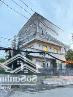 biệt thự siêu đẹp 2 mặt tiền đường lê văn sỹ, quận 3. dt: 8x20m, hầm trệt 2 lầu chỉ 40 tỷ