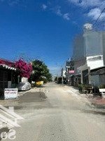 chủ cần tiền bán gấp lô đất kdc trần anh mỹ hạnh hoàng gia 99m2 shr 1tỷ570 bao sang tên công chứng