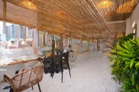 cần sang quán cafe số 86 nguyễn thái học, quận 1. quán xịn, thiết kế đẹp, nội thất cao cấp