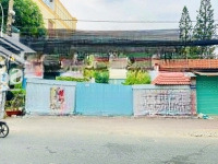 chính chủ bán gấp nhà mt tôn thất thuyết, quận 4, dt: 9.4 * 28 , giá 23 tỷ, ctxd: 10 tầng