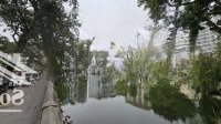 bán mảnh đất ngõ 68 cầu giấy, quận cầu giấy, oto tải tránh, view hồ, dt 95m2, mt 6,5m