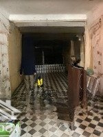 cần bán nhà 2 tầng mặt ql1a kinh doanh đỉnh nóc luôn
- diện tích: 100m - mt = hậu gần 4m