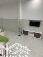 cho thuê nhà nguyên căn 1 trệt, 2 lầu đường nhựa thoáng mát