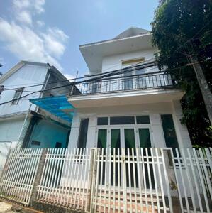 Bán Nhà 2 Tầng Kiệt Oto Vạn Xuân, Phường Kim Long Giá chỉ 2Tỷ3xx