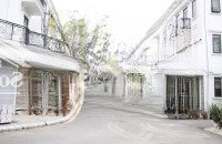 bán shophouse đã hoàn thiện; sổ đỏ cầm tay, ngay mặt đường đinh tiên hoàng, tân thịnh, hòa bình