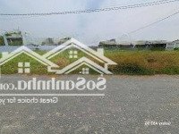 bạn chỉ có 700tr, nhưng cần đất rìa cần đước, có đất 120m2 ở tân lân cách ql50 100m , chỉ 700tr,shr