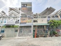 nhà phố mới xây gần làng đại học quốc gia và bigc go tp. dĩ an