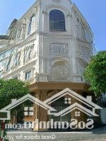 cho thuê biệt thự ở nguyễn xiển, thanh xuân, hà nội. dt đất 180m2, xd 140mx6t, mt 18m, giá 75 tr/th