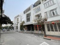 lô góc 59.5m2 tđc sao sáng 618 ngô gia tự - ngang 5m - đường 12m