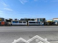 cần bán nhà mặt tiền đường chính quốc lộ 51 ,giáp ranh thành phố bà rịa ,dt :6x55m giá 5.9 tỷ tl