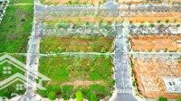 bán ra gấp 200m2 ngay dự án gem sky world, đường 16m đối diện công viên, gần làng đại học giá 2tỷ75