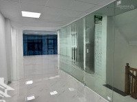 Bán Tòa Văn Phòng 8 Tầng Thang Máy Mặt Phố Trung Tâm Tân Triều Kinh Doanh đỉnh,đường ô Tô Tránh