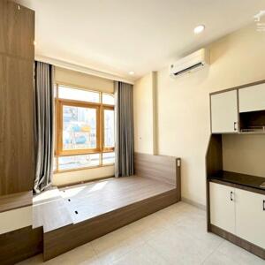 Cho thuê căn hộ studio cửa sổ lớn gần Bệnh viện Từ Dũ, Chợ Bàn Cờ Quận 3