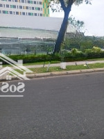 đăt đưởng 30 tháng 4 ngang 10m siẻu hiếm có giá tốt