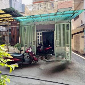 Bán nhà quận 11 - Hẻm xe hơi căn góc thoáng mát - Chính chủ lâu năm 5.8 T