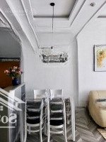 bán chung cư 2 phòng ngủ 2 vệ sinh đầy đủ nội thất