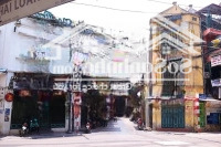 bán nhà mặt phố cổ-lô góc ngã tư-vị trí vàng-kinh doanh sầm uất ngày đêm-dt 45m-giá 48,8 tỷ.