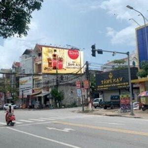 CẦN BÁN ĐẤT MẶT TIỀN ĐƯỜNG NGÔ QUYỀN – TRUNG TÂM TP. LẠNG SƠN, DT 890M2 FULL THỔ CƯ
