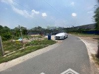 sổ hồng trao tay; đất phú lợi thủ dầu một; mặt tiền đường nhựa thông;dt 123m2; thổ cư 64m