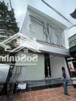 cần tiền bán gấp nhà sài sơn 40m2/3 tầng /ô tô vào sát nhà / gần đường đại lộ thăng long giá 2.9 tỷ