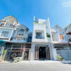 Nhà sổ riêng trong KDC Tân Uyên , Bình Dương