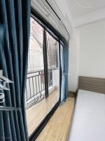 cho thuê studio ngõ 850 láng có ban công - ngõ ô tô đỗ cửa - pccc bảo đảm - 25m2 - thoáng sáng