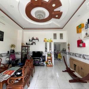 Bán nhà 1 trệt 2 lầu khu dân cư hưng phú 1 gần siêu thị go giá dưới 5 tỷ