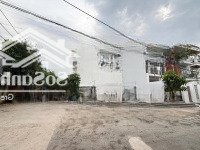 bán lô góc 2 mặt tiền khu vip gần sông sg hơn 100m2 tc