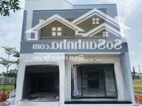 Nhà Phố Kcn Tân Phú Trung , Củ Chi . Sở Hữu ( Chỉ Từ 930 Triệu ) 136m2 Sổ Sẵn Công Chứng Ngay