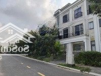 chính chủ bán nhanh nhà phố liền kề dt: 75m2, 1 trệt và 2 tầng. giá 1 tỷ 9 bao hết phí.