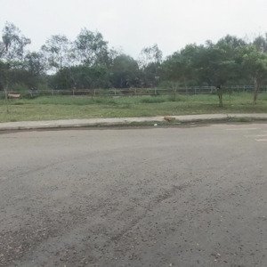 nền biệt thự sổ cá nhân duy nhất tại khu phú lợi view sông đường 20m cực đẹp