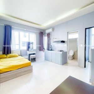 cho thuê căn hộ thang máy, cửa sổ, full nội thất, bếp riêng gần đh văn lang q1, bến thành, bộ ca