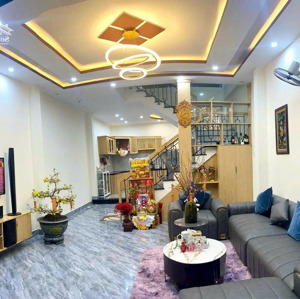 hiếm! bán nhà 2.5 tầng siêu đẹp đường trần lựu - hoà xuân, đầy đủ tiện nghi, pháp lý rõ ràng