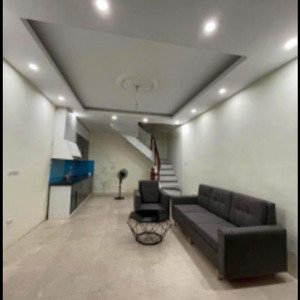 cho thuê nhà riêng 4pn, 4wc, 40m2x4 tầng, 15 triệu/th tại ngõ 98 vũ trọng phụng, thanh xuân, hà nội