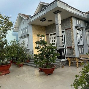 bán gấp biệt thự vườn 4 tỷ. xã bình thạnh huyện thủ thừa tỉnh long an